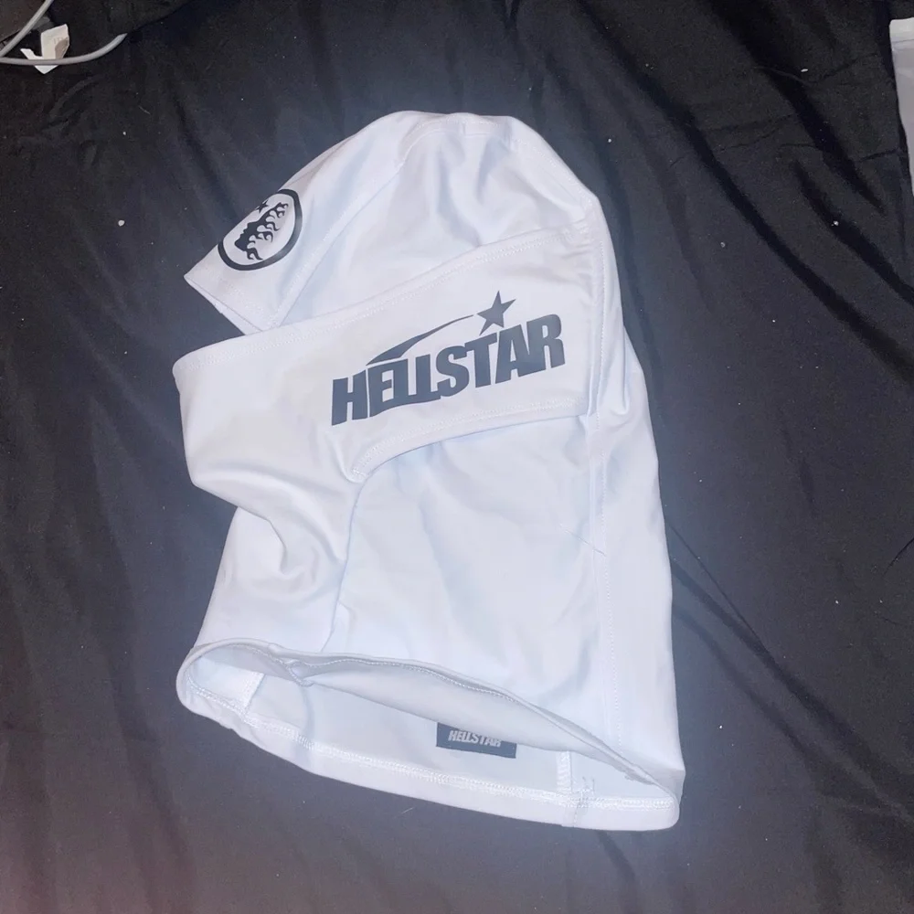 White hellstar ski mask